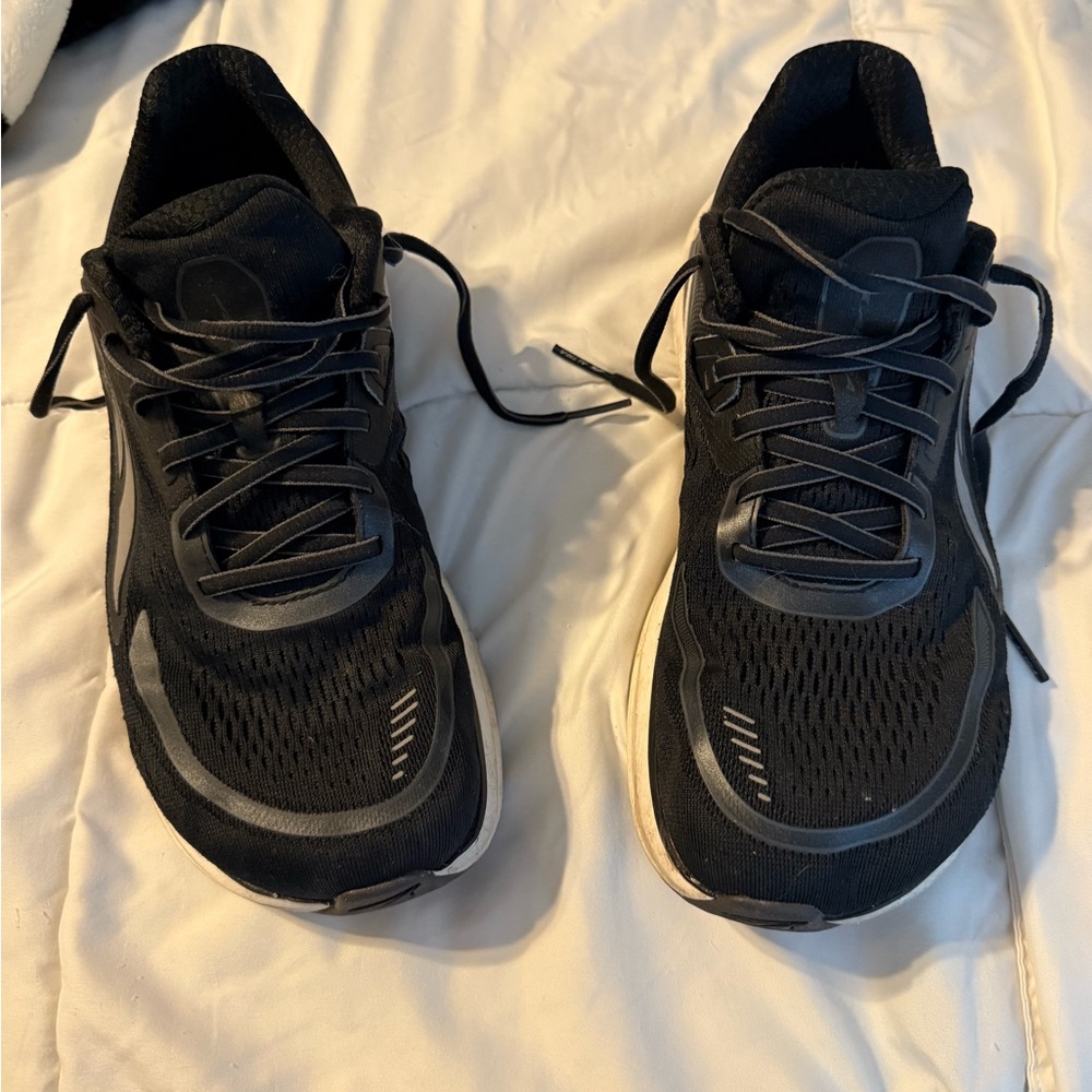 Altra Pardigm 6.0